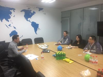 架設(shè)創(chuàng)新橋梁 專業(yè)技術(shù)服務(wù)對(duì)接與新材料技術(shù)推廣的協(xié)同之道